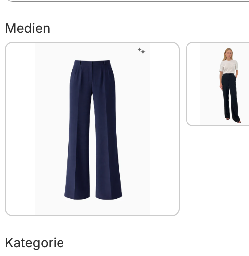 Gerade Hose aus Crêpe mit Gürtelschlaufen