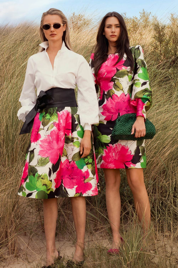 Ausgestellter Rock aus Mikado