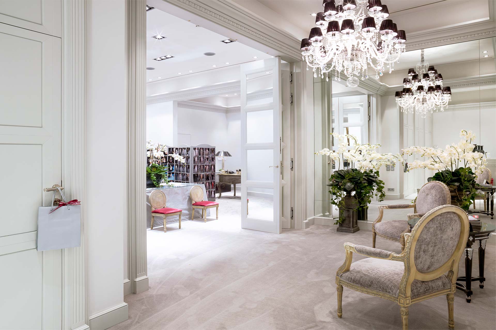 PIO O'KAN Haute Couture Salon Königsallee 27 Düsseldorf girardet haus interior design