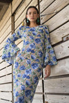 Fitted lace dress with batwing sleeves