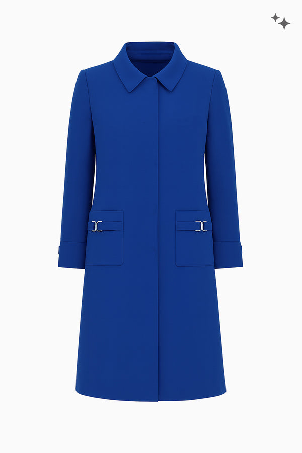 Woolcrêpe coat with buckle details
