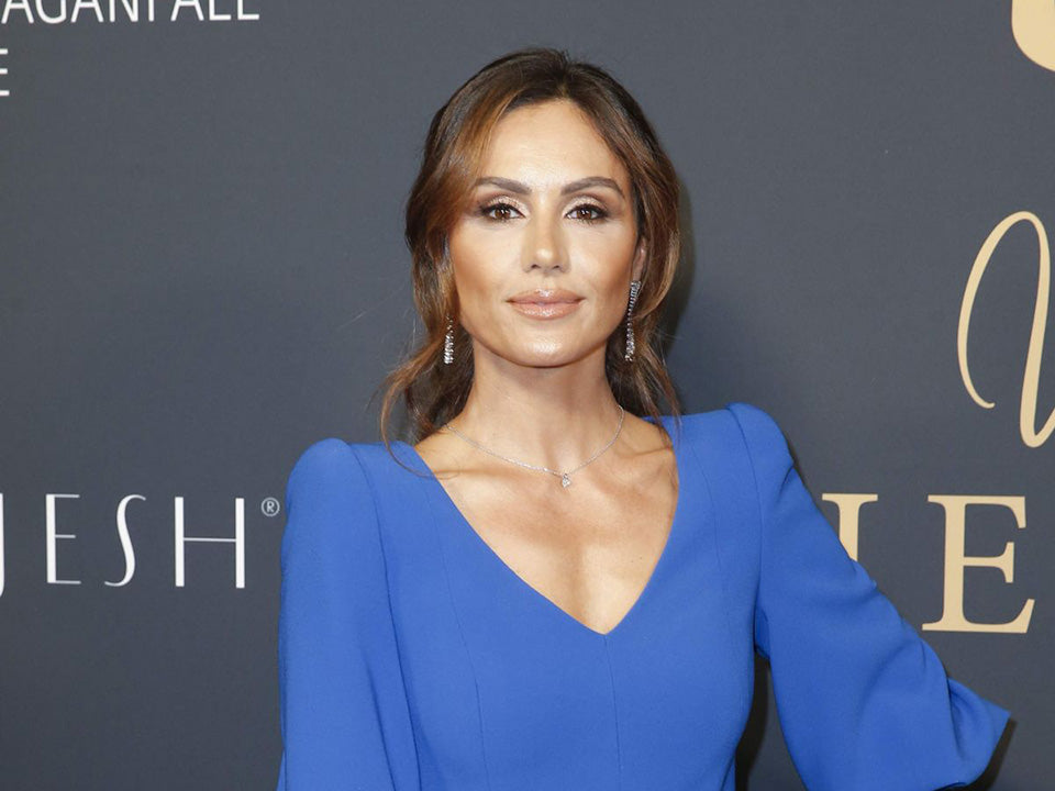 Nazan Eckes hosts the United Hearts Gala 2020 in a jumpsuit by PIO O'KAN Couture