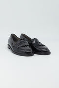 Patent leather loafers in black
