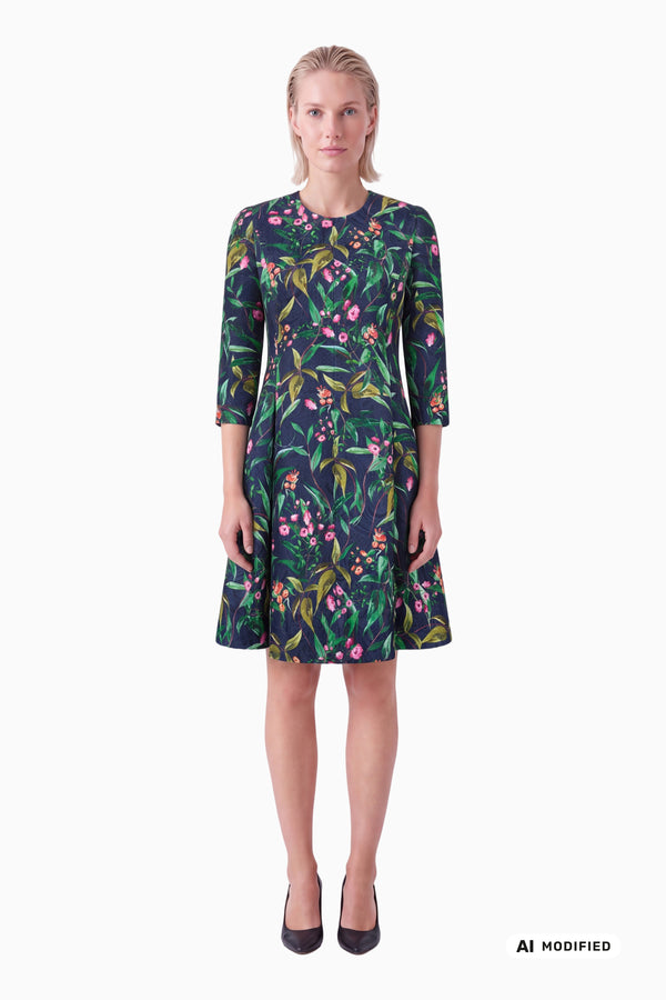 Ausgestelltes Kleid mit Eingrifftaschen aus Piqué