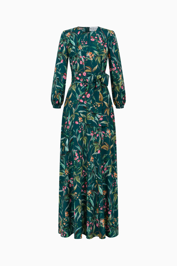 Langes Kleid mit V-Ausschnitt und Bindegürtel aus bedruckter Seide