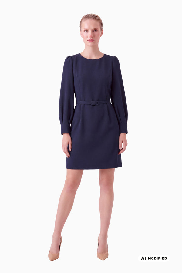 Ausgestelltes Kleid mit Gürtel und Statementärmeln aus Crêpe