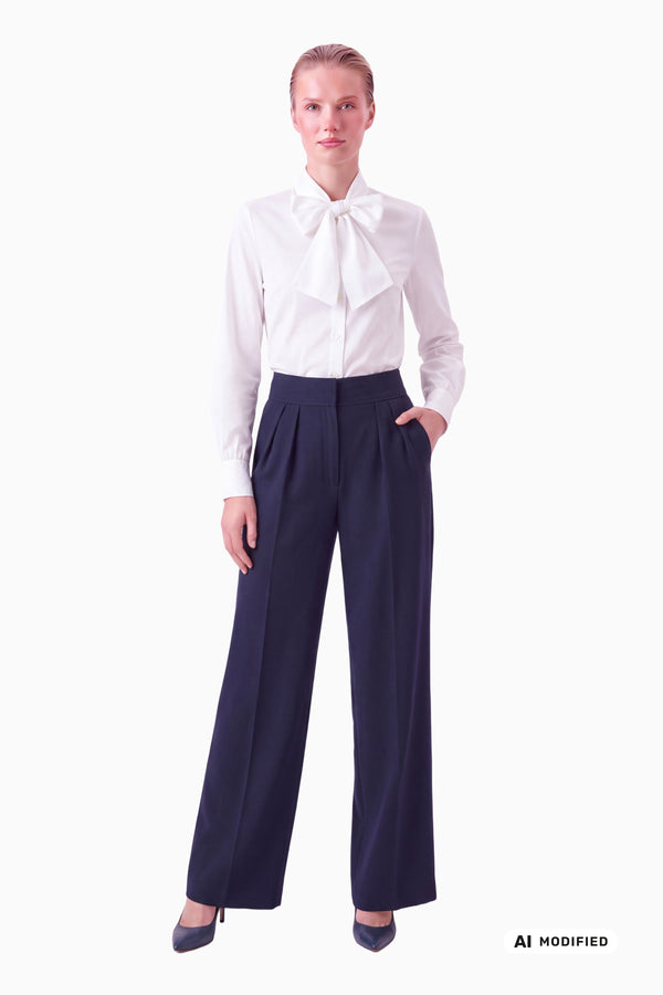Weite Bundfaltenhose aus Wollcrêpe