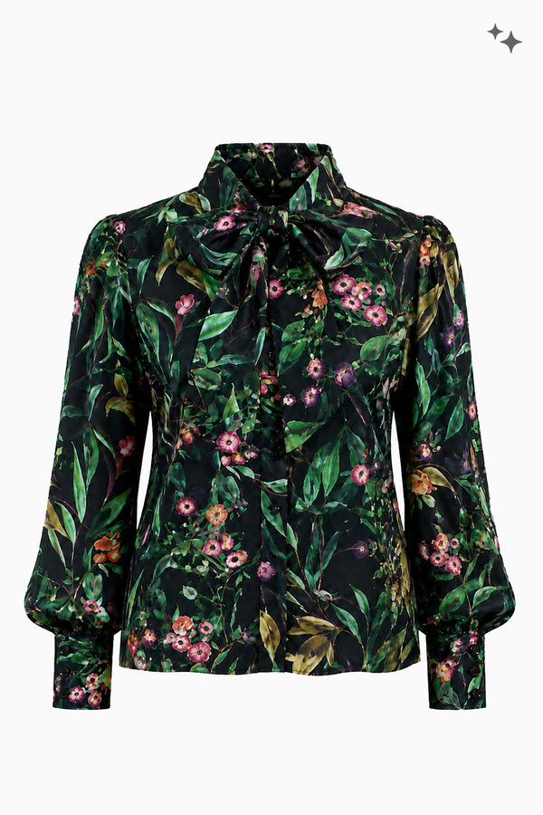 Bluse mit Schleifendetail aus bedruckter Seide