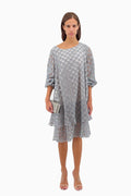 Kleid aus Viskose Effektstoff