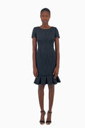 Schmales Kleid mit Rüschen aus Jacquard
