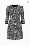 Ausgestelltes Kleid aus Jacquard