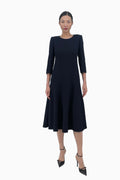 Knielanges Kleid aus Wollcrêpe
