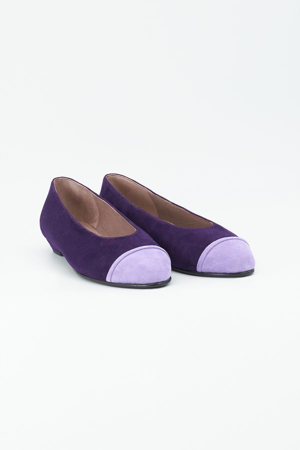 Ballerina aus Wildleder in Aubergine