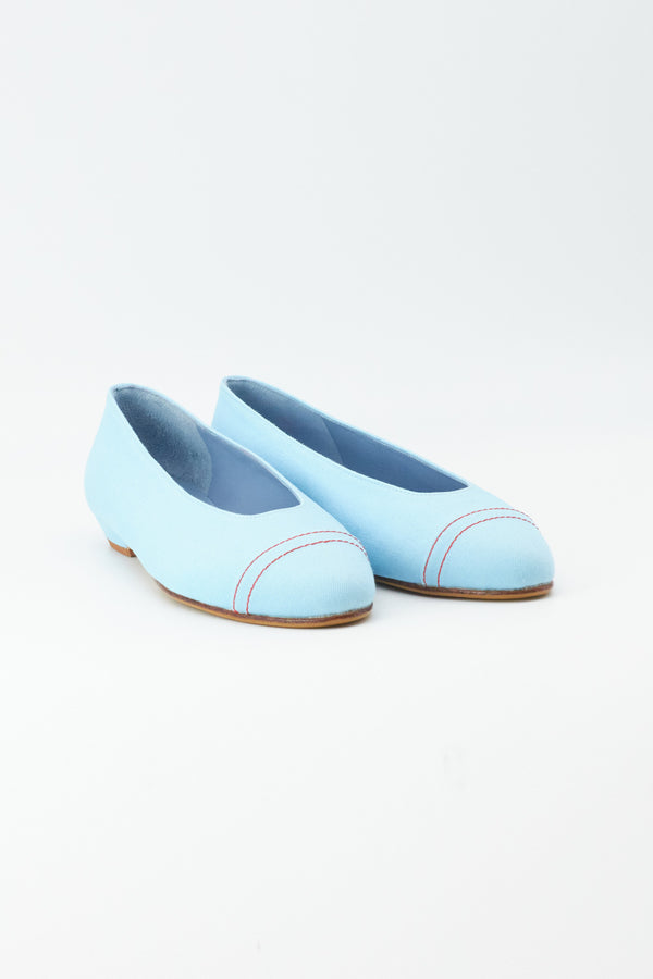 Ballerina mit Stoff bezogen in Hellblau